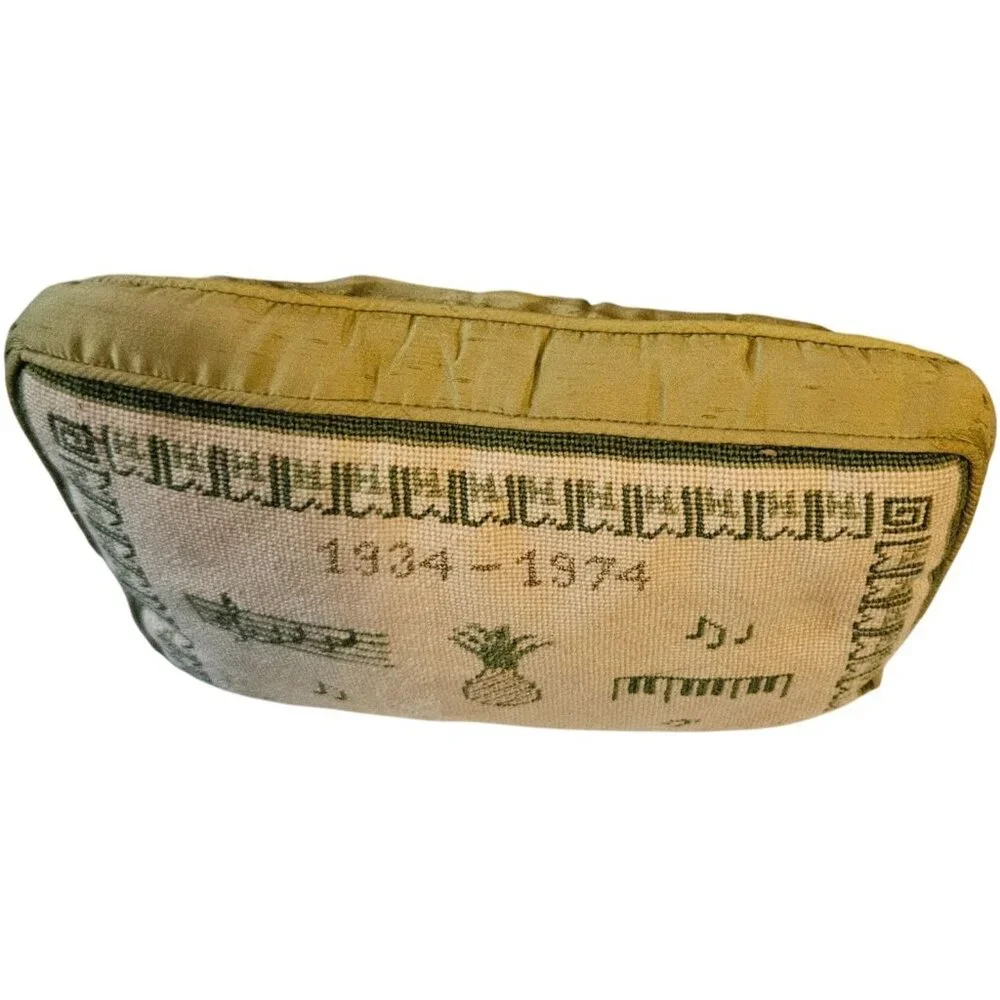 Vintage‎ Needlepoint Pillow With Pineapple & Music Motif Olive Green & Beige